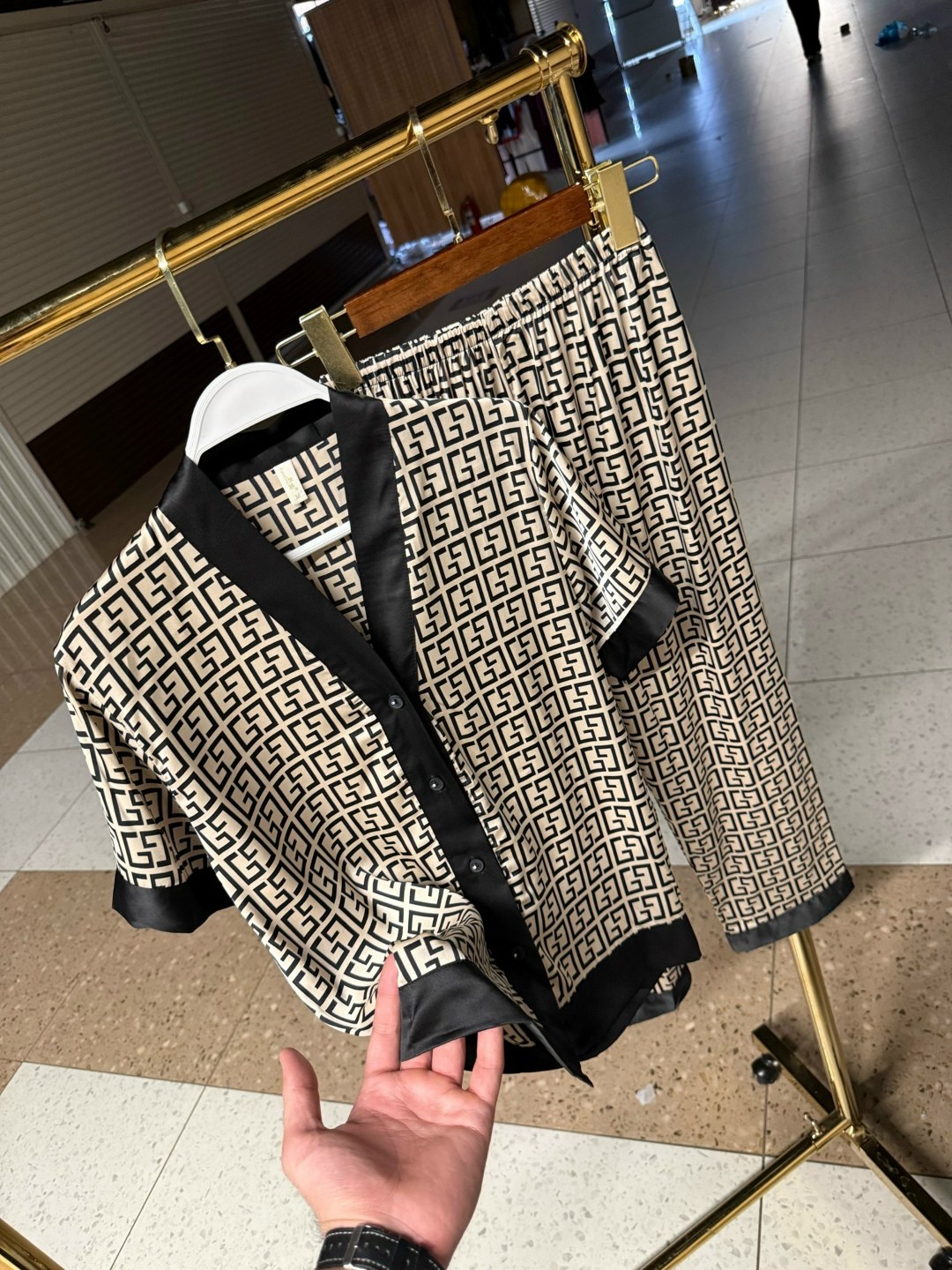 пижама атласная шелк женская штаны + рубашка в стиле фенди,пижама женская,комплект пижама,пижама домашний костюм