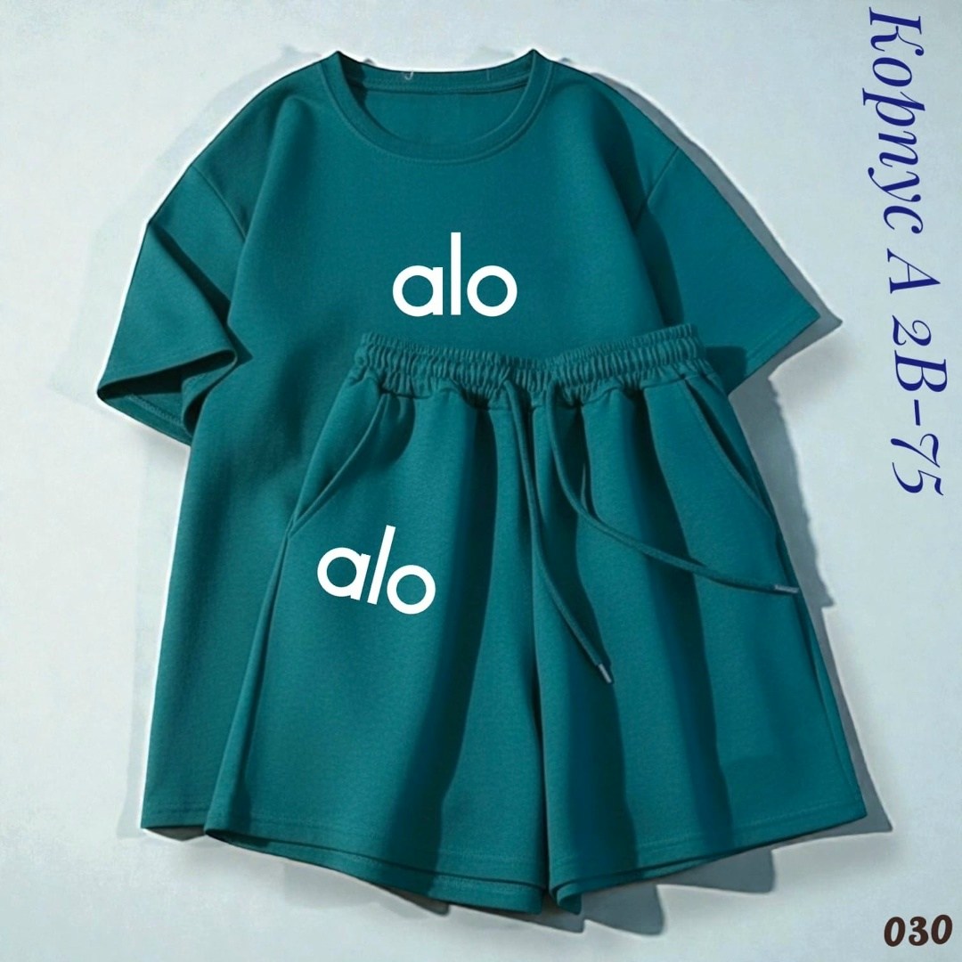 костюм женский,повседневный костюм,костюм классический,спортивные костюм,комплект одежды