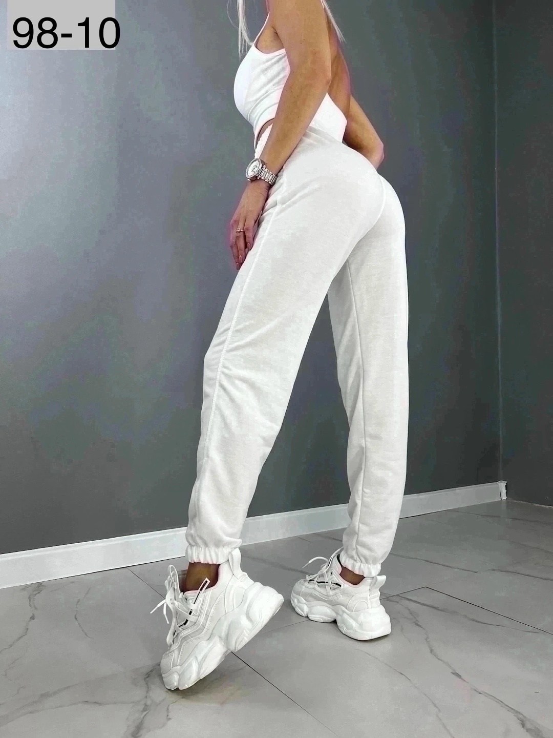 спортивные женские штаны,джоггеры женские,спортивные штаны женские модные 2026,женские спортивные брюки,спортивные штаны женские белые