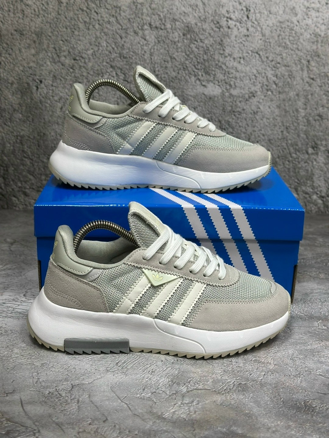 кроссовки adidas,кроссовки женские adidas,кроссовки adidas retropy,мужские кроссовки adidas,кроссовки adidas retropy e 5