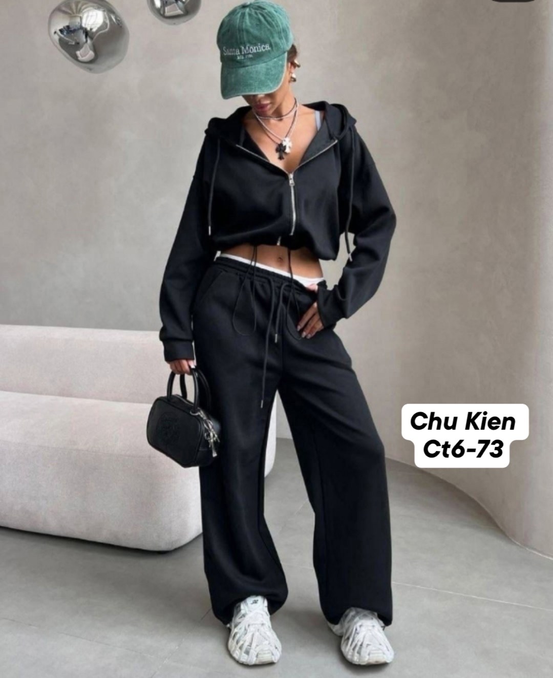 cпортивный костюм женский на флисе,спортивный костюм женский,трикотажные костюмы,костюм женский,спортивный костюм