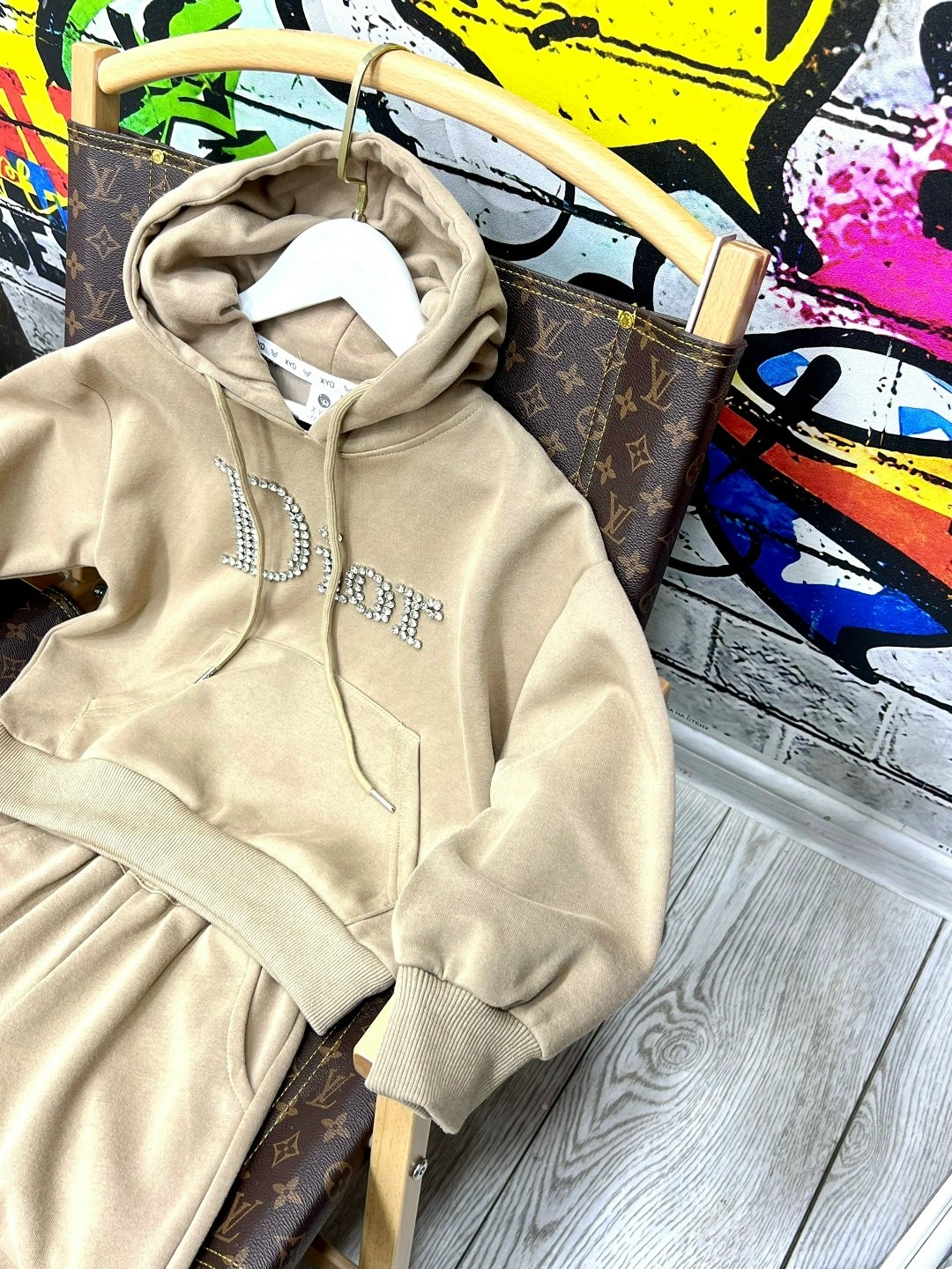 костюм спортивный,детские костюмы,костюм на флисе,костюм детский,костюм молочный