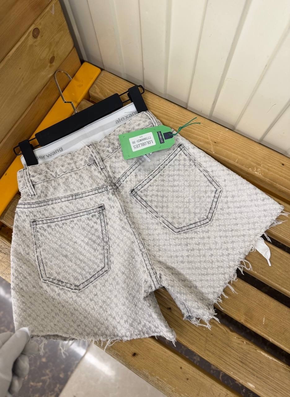 джинсовые шорты,женские шорты,женские джинсовые шорты,шорты джинс,джинсовые шорты со стразами