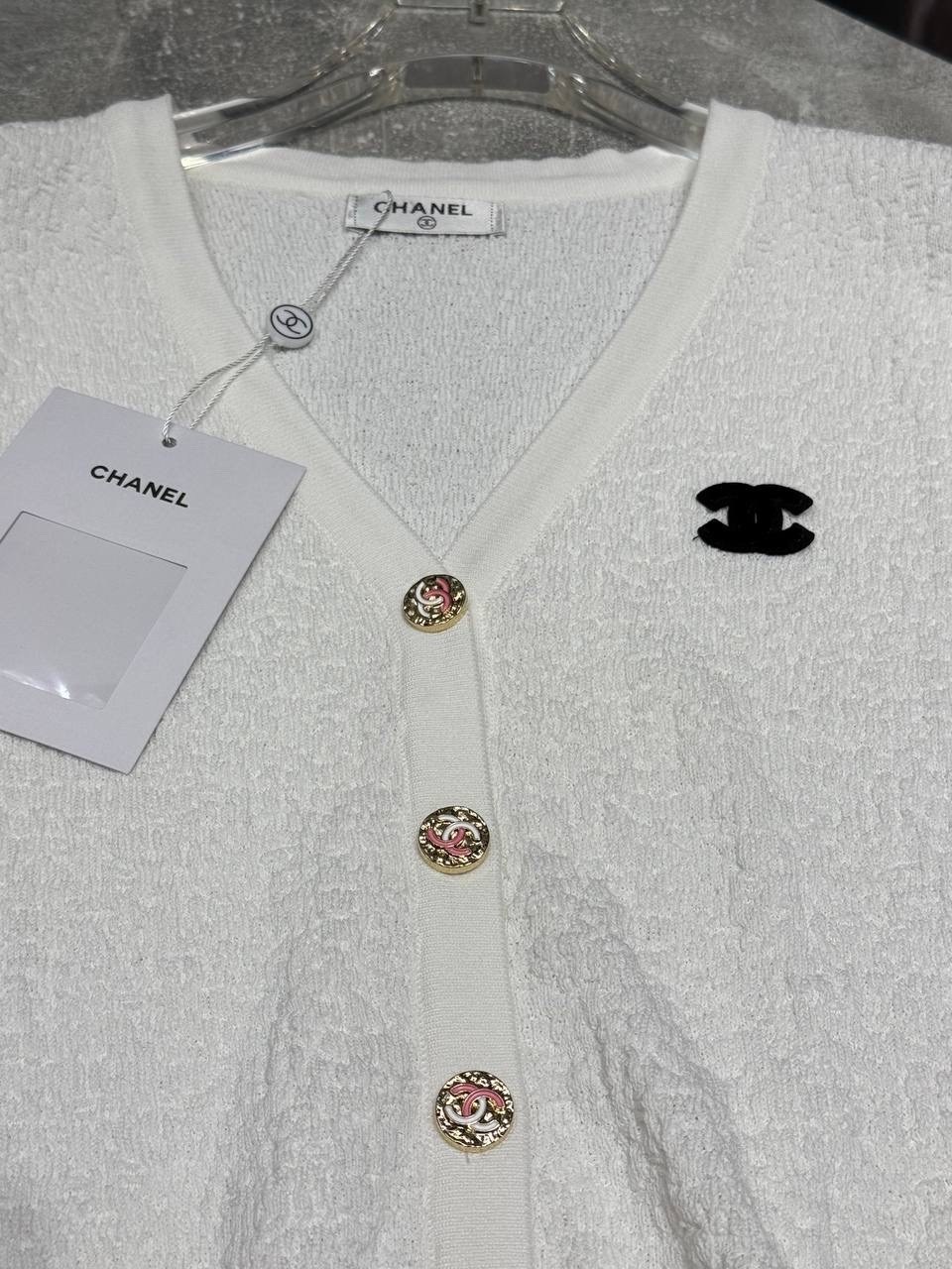 вязаный кардиган,кардиган,кардиган на пуговицах,шанель одежда,вязаные вещи