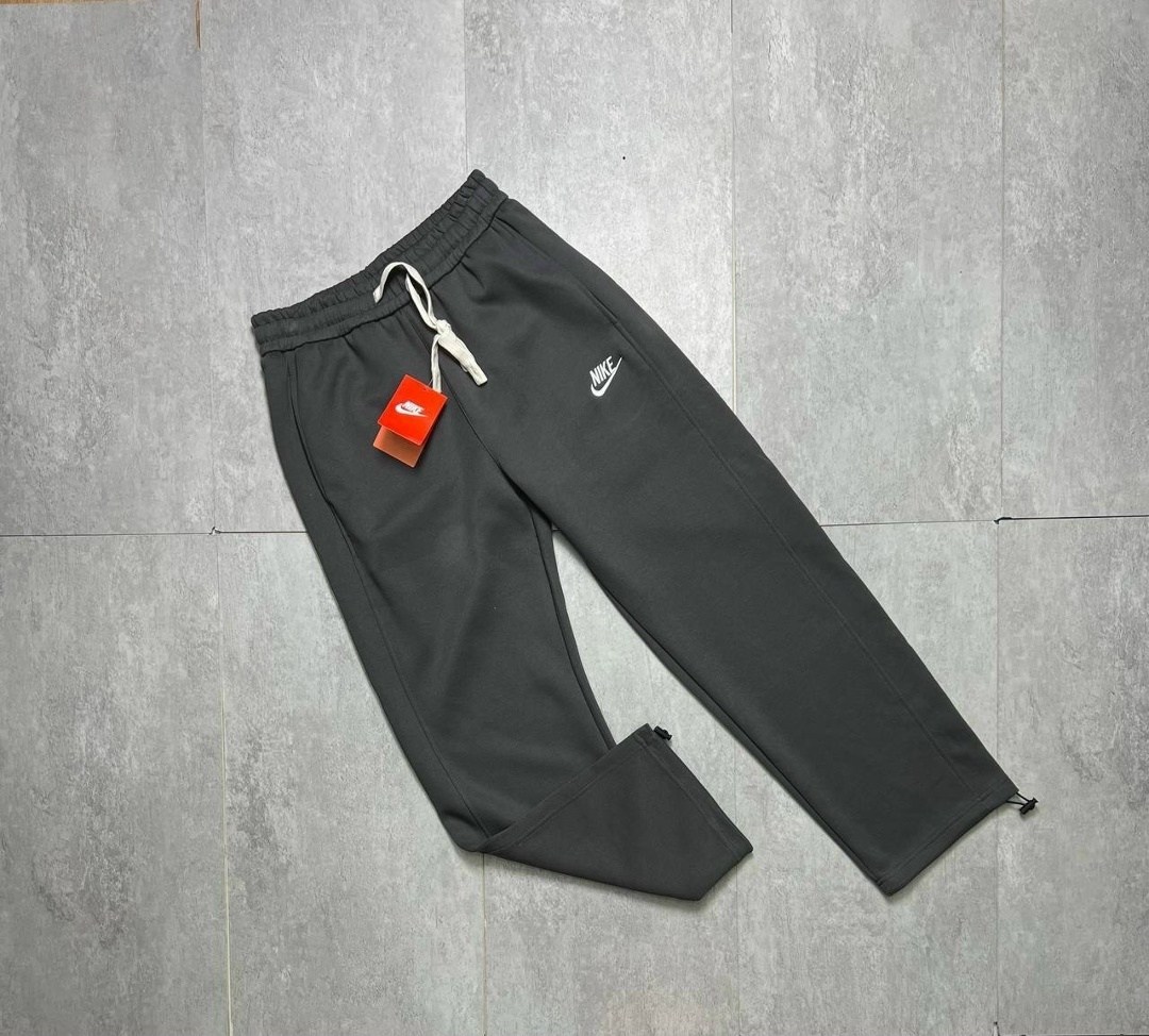 спортивные штаны найк серые широкие,брюки спортивные,спортивные штаны nike,мужские спортивные штаны nike,спортивные штаны