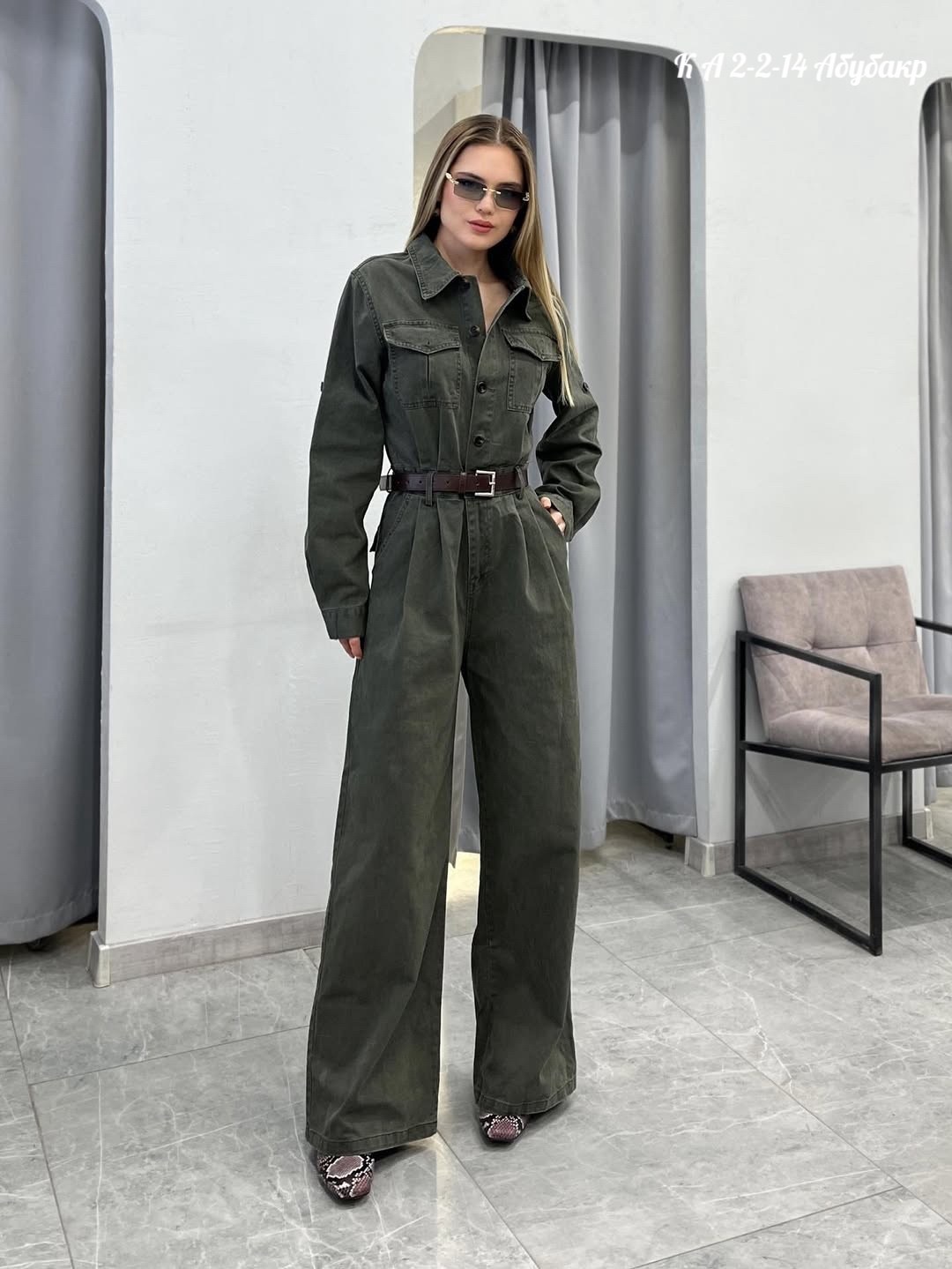 женский комбинезон,комбинезон повседневный,брючный комбинезон,комбинезон модный,комбинезон с брюками
