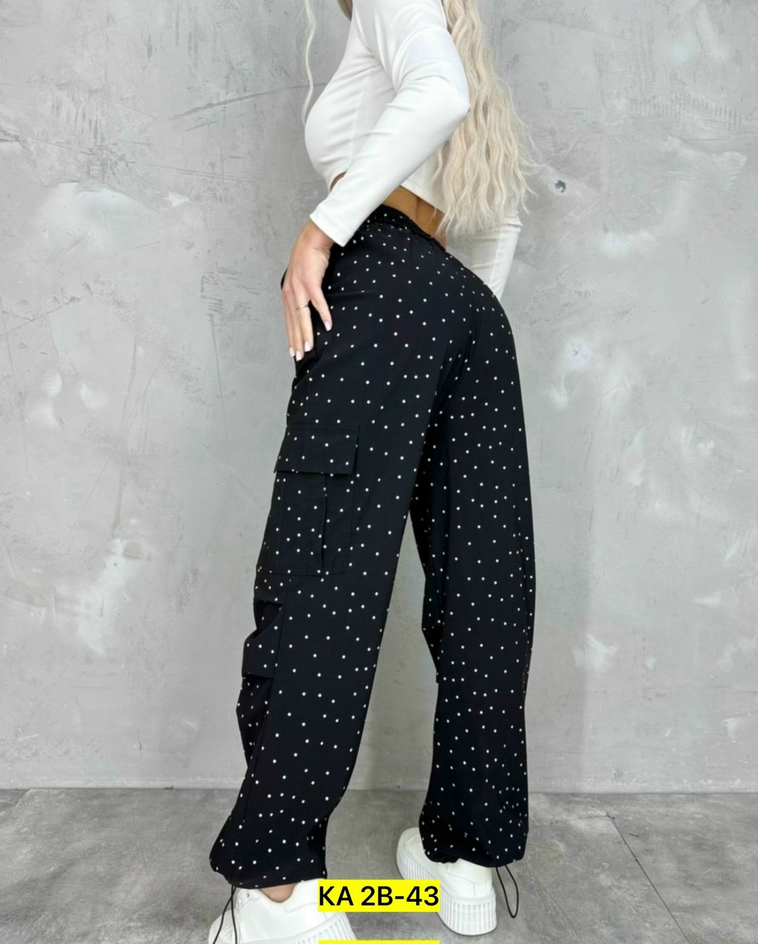 женские брюки,брюки джинсы,женские джинсы и брюки,брюки штаны,брюки светлые