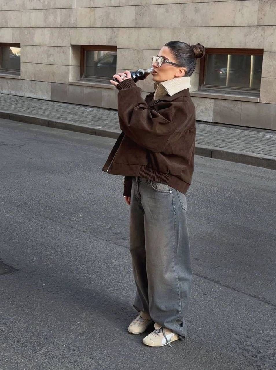 бомбер укороченный оверсайз замшевый куртка рабочего тренд saint shine,бомбер куртка оверсайз замшевый,замшевая куртка,бомбер кожаный замшевый куртка оверсайз,куртка из замши