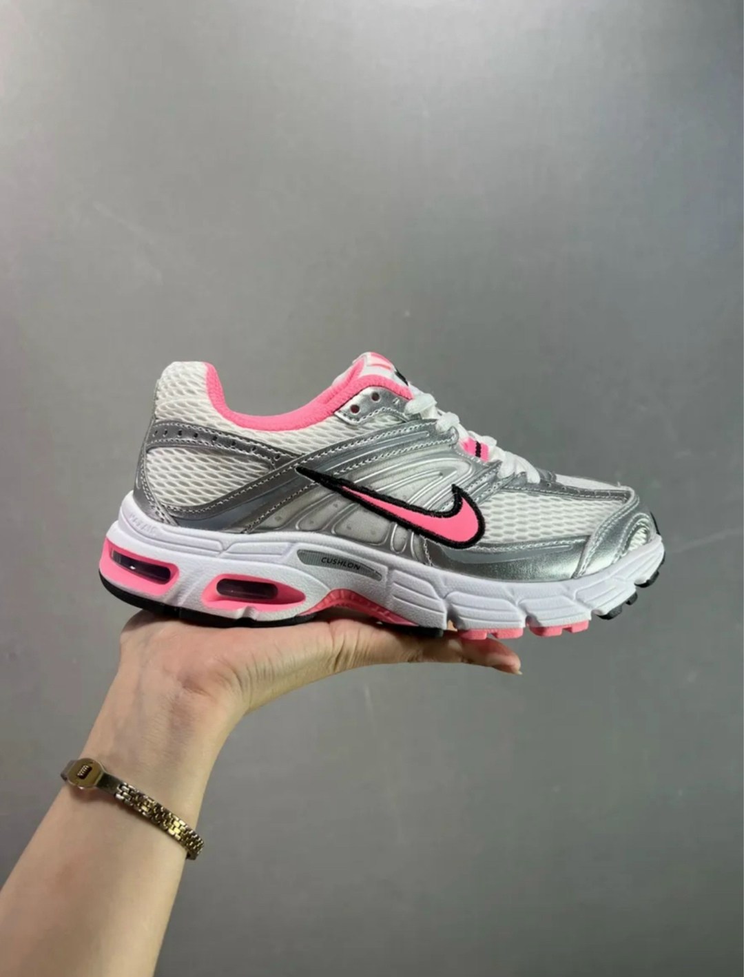 кроссовки,кроссовки nike air max,кроссовки женские мужские,кроссовки nike,кроссовки беговые женские