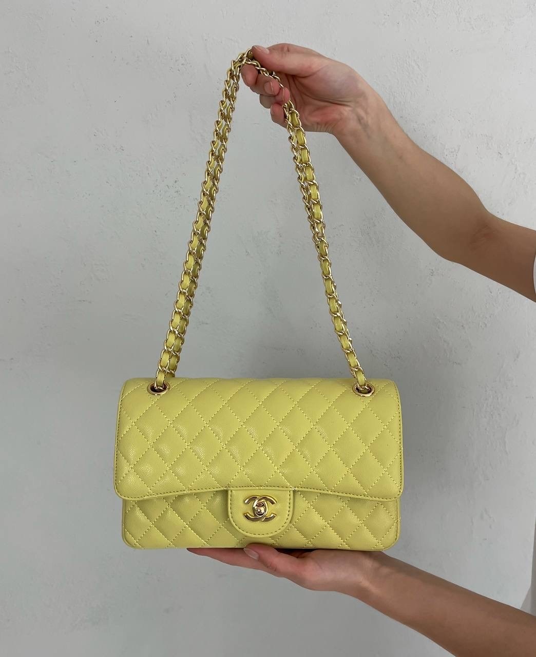 chanel bag,сумка chanel,сумка шанель,chanel classic flap bag,шанель желтая