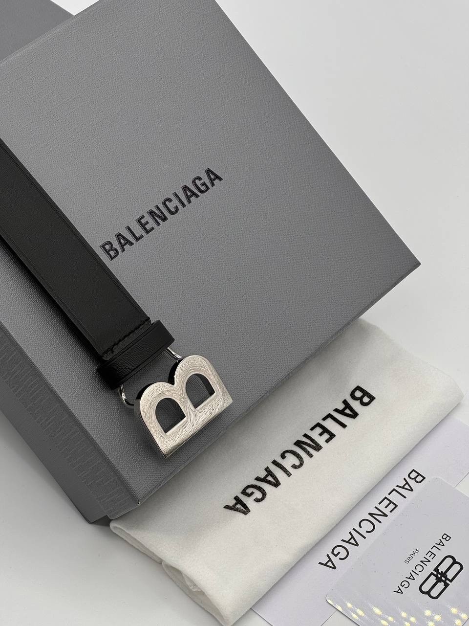 ремень баленсиага,ремень balenciaga,женский ремень balenciaga,кожаный ремень balenciaga с логотипом на пряжке черный,ремень баленсиага мужской