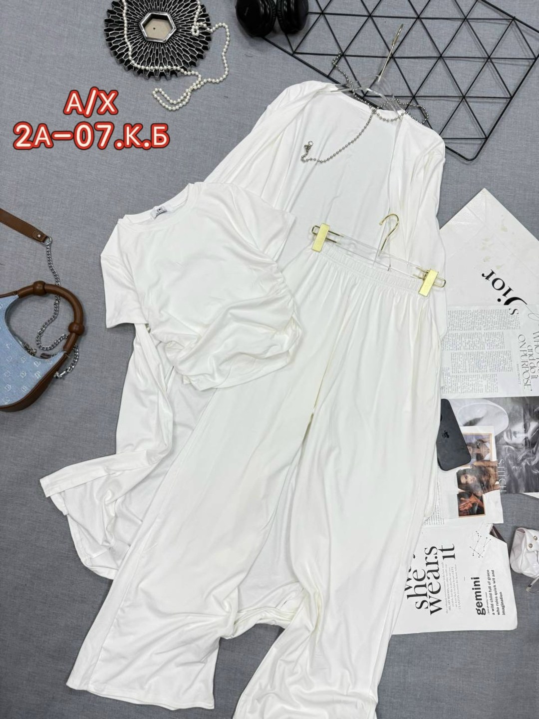 стильные костюмы,женские костюмы,костюм повседневный,комплект костюм,костюм белый брючный
