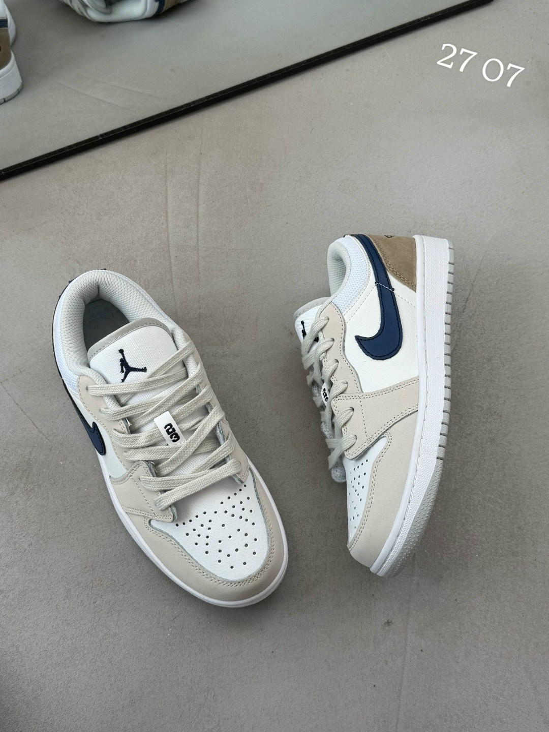 кроссовки,кроссовки nike,nike air jordan 1 low,nike air jordan 1 low milan,nike air jordan 1 low se