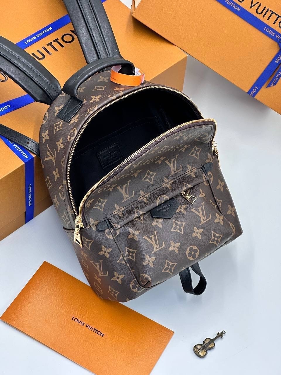 рюкзак louis vuitton,рюкзак луи виттон,рюкзак женский луи виттон,брендовые рюкзаки,рюкзак луи витон женский