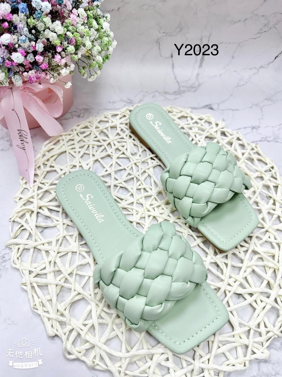 женские шлепанцы,модные шлепанцы,летние шлепанцы,,модные сандалии