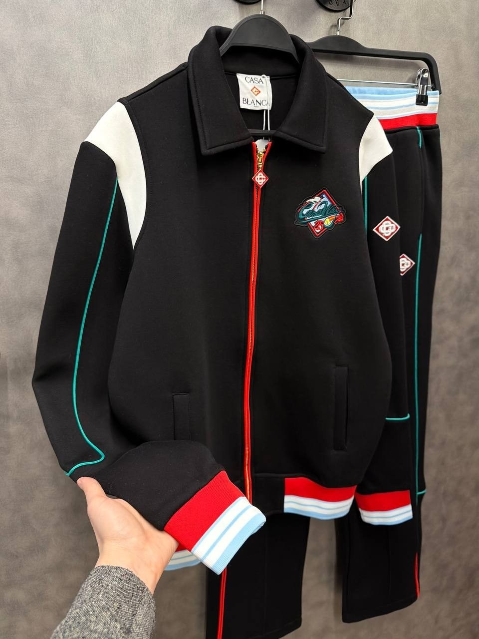 костюм спортивный мужской gucci повседневный черный,спортивный костюм gucci,спортивные костюмы мужские гуччи,спортивный костюм мужской gucci,костюм gucci