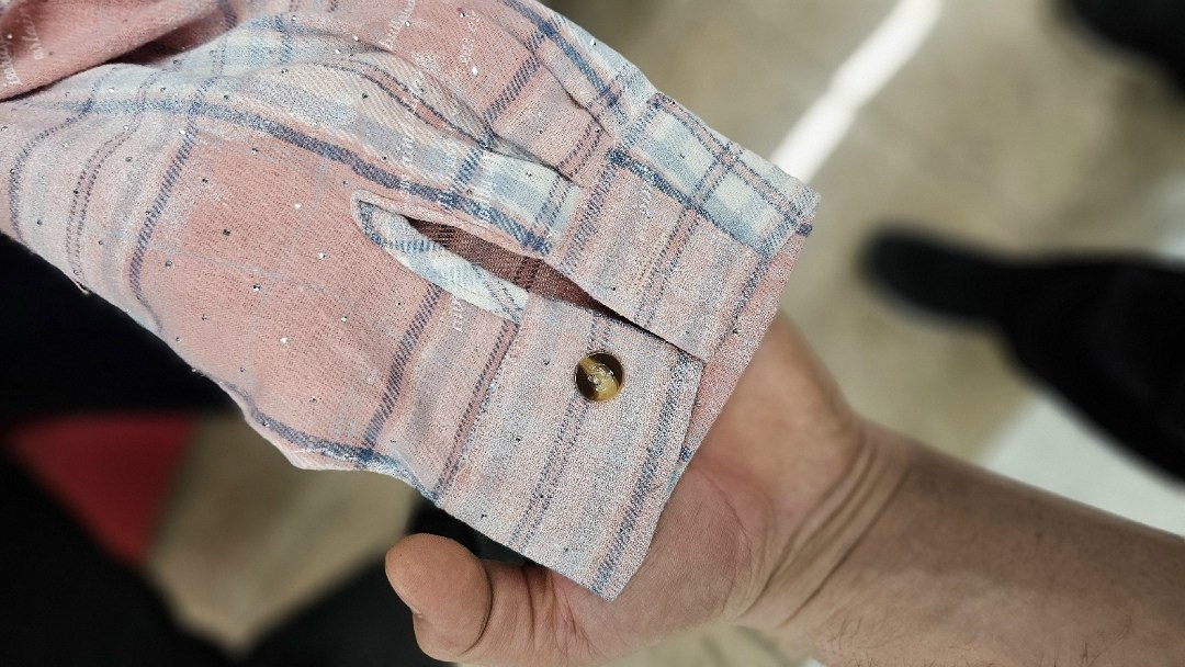 женская рубашка оверсайз в клетку,рубашка в клетку,рубашка женская в клетку,рубашка miu miu оверсайз в клетку варенка,рубашка в клетку свободного кроя