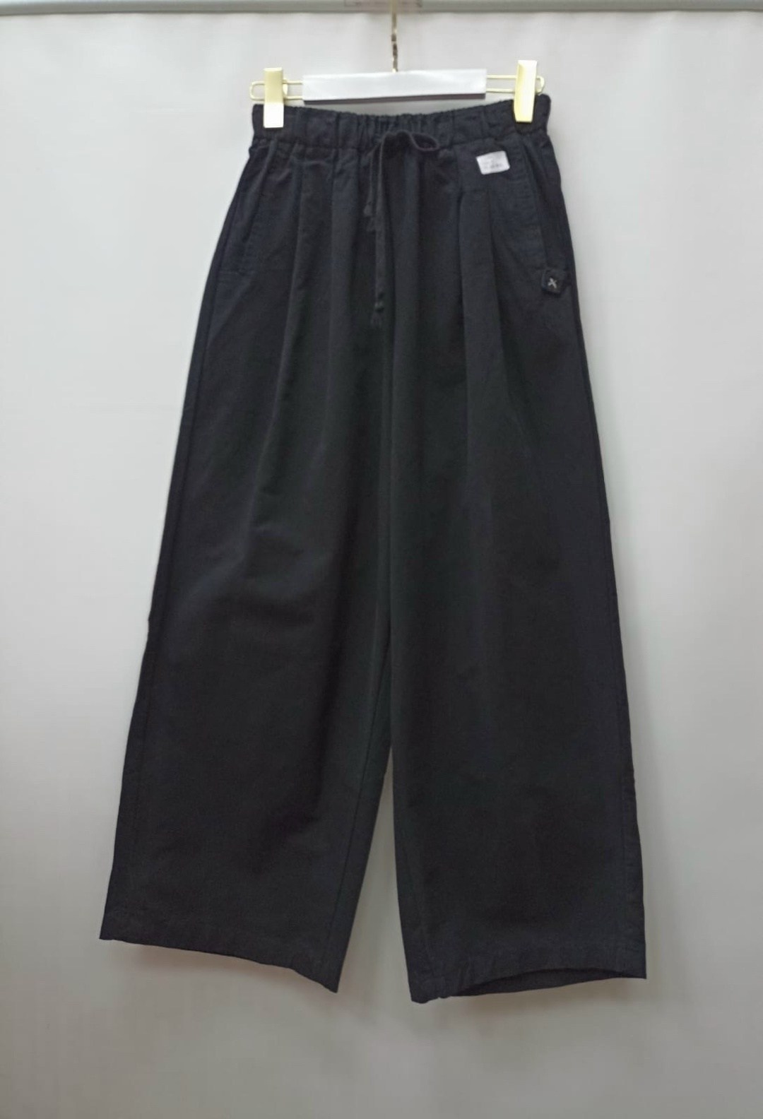 брюки uniform bridge balloon crop chino pants бежевый,широкие брюки,брюки прямые,повседневные брюки,свободные брюки
