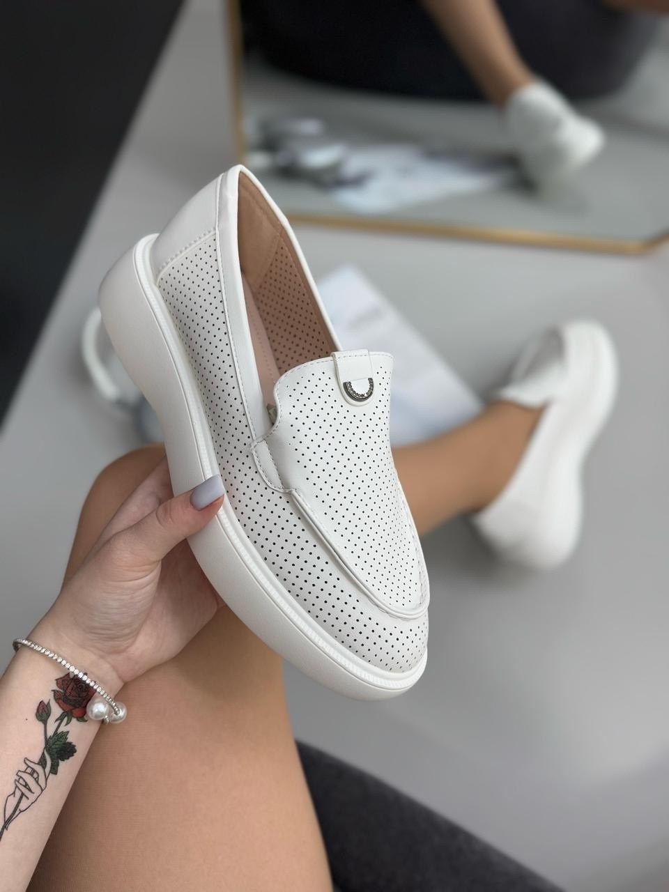 ,мокасины с перфорацией,женские мокасины,слипоны женские, женская