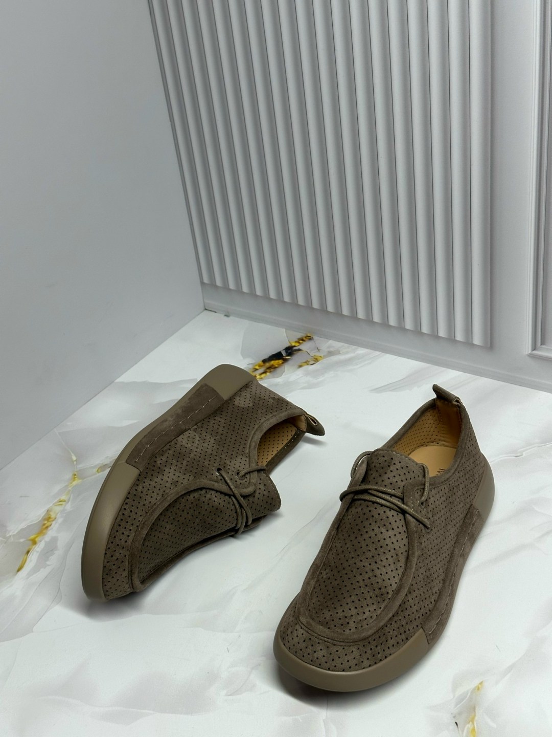 ,мокасины с перфорацией,кроссовки мужские летние нубук натуральные с перфорацией,мужские летние туфли,мужская