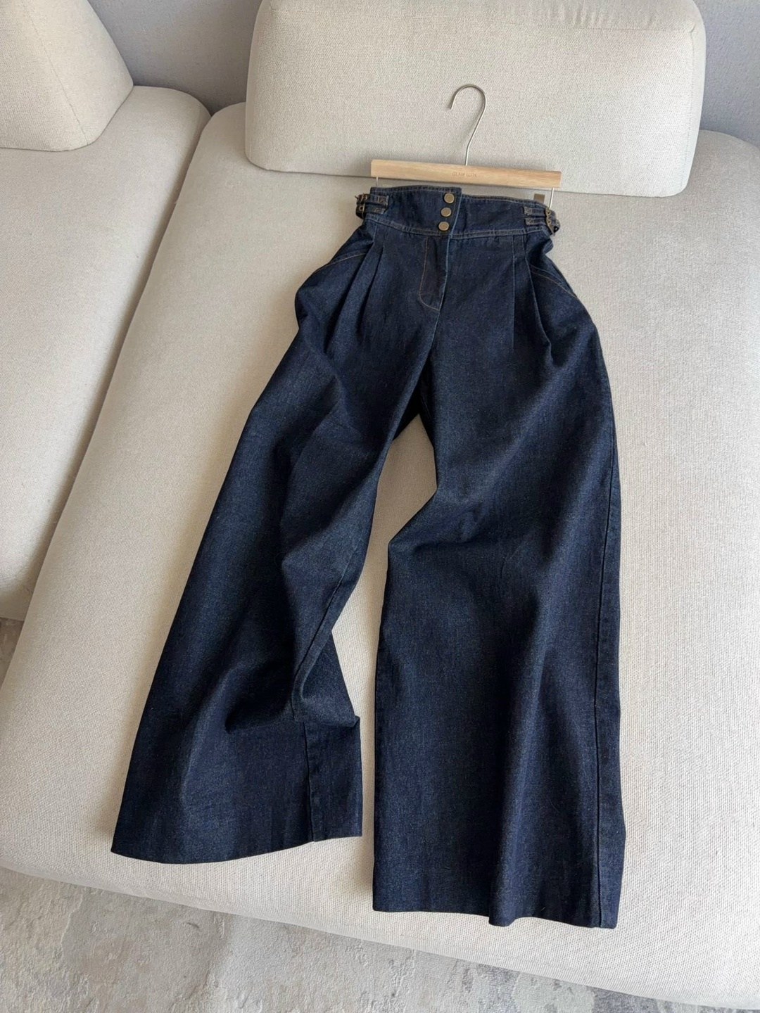 джинсы широкие,модные джинсы,модные брюки,брюки джинсы,женские джинсы