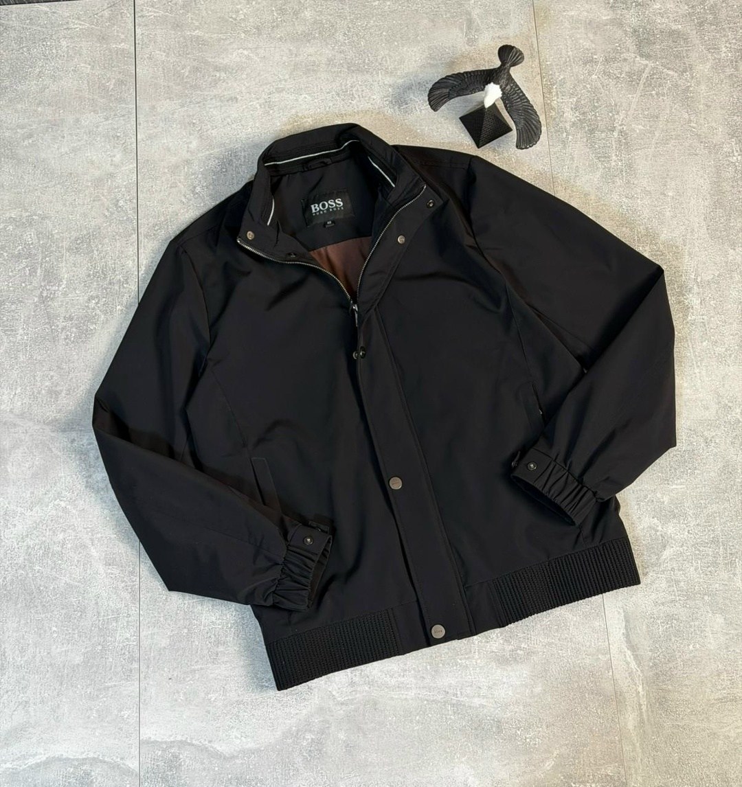 демисезонная куртка,бомбер куртка,куртка,легкая куртка,мужская куртка