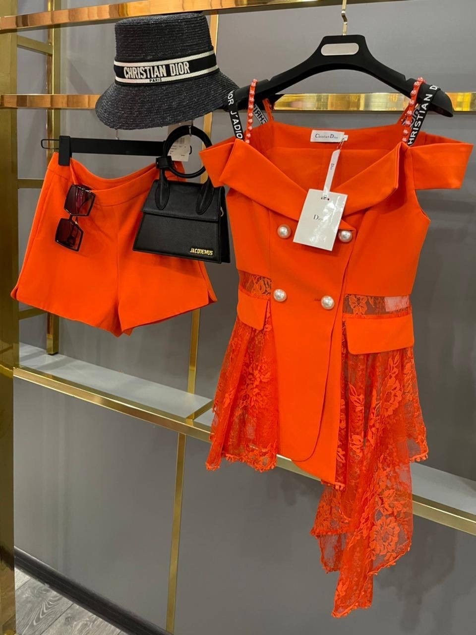 модное платье,платье летнее,летнее платье с баской,модные наряды,летние костюмы