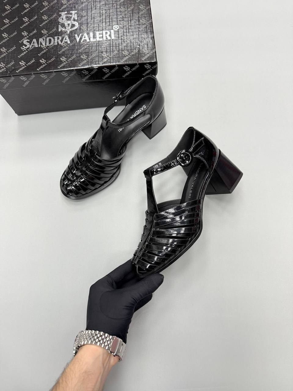 ,босоножки женские,женские сандалии,босоножки на каблуках,боттега венета босоножки 2026