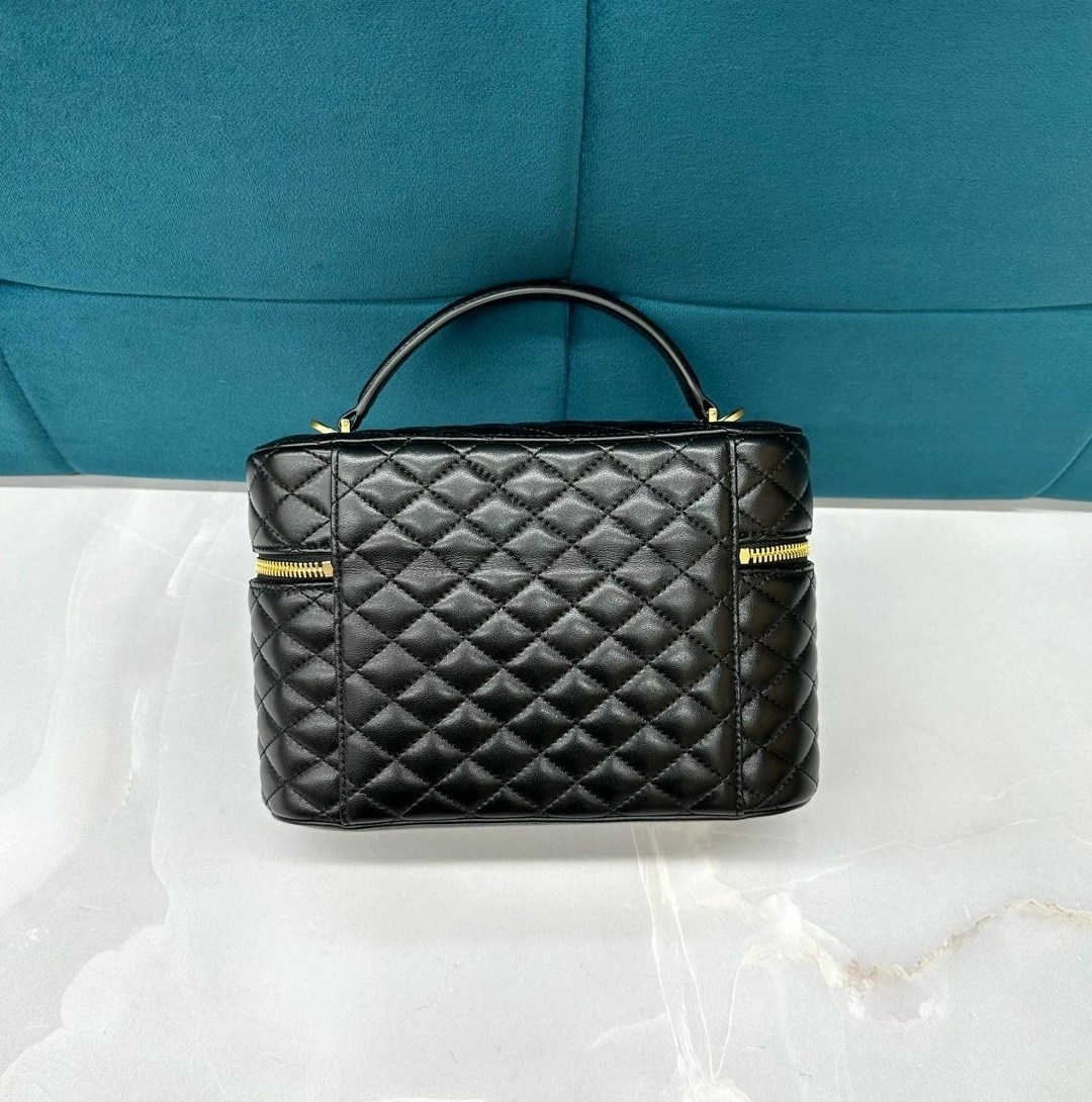 сумка женская,сумка saint laurent,кожаная сумка yves saint laurent gaby vanity черная,сумка,женская сумочка