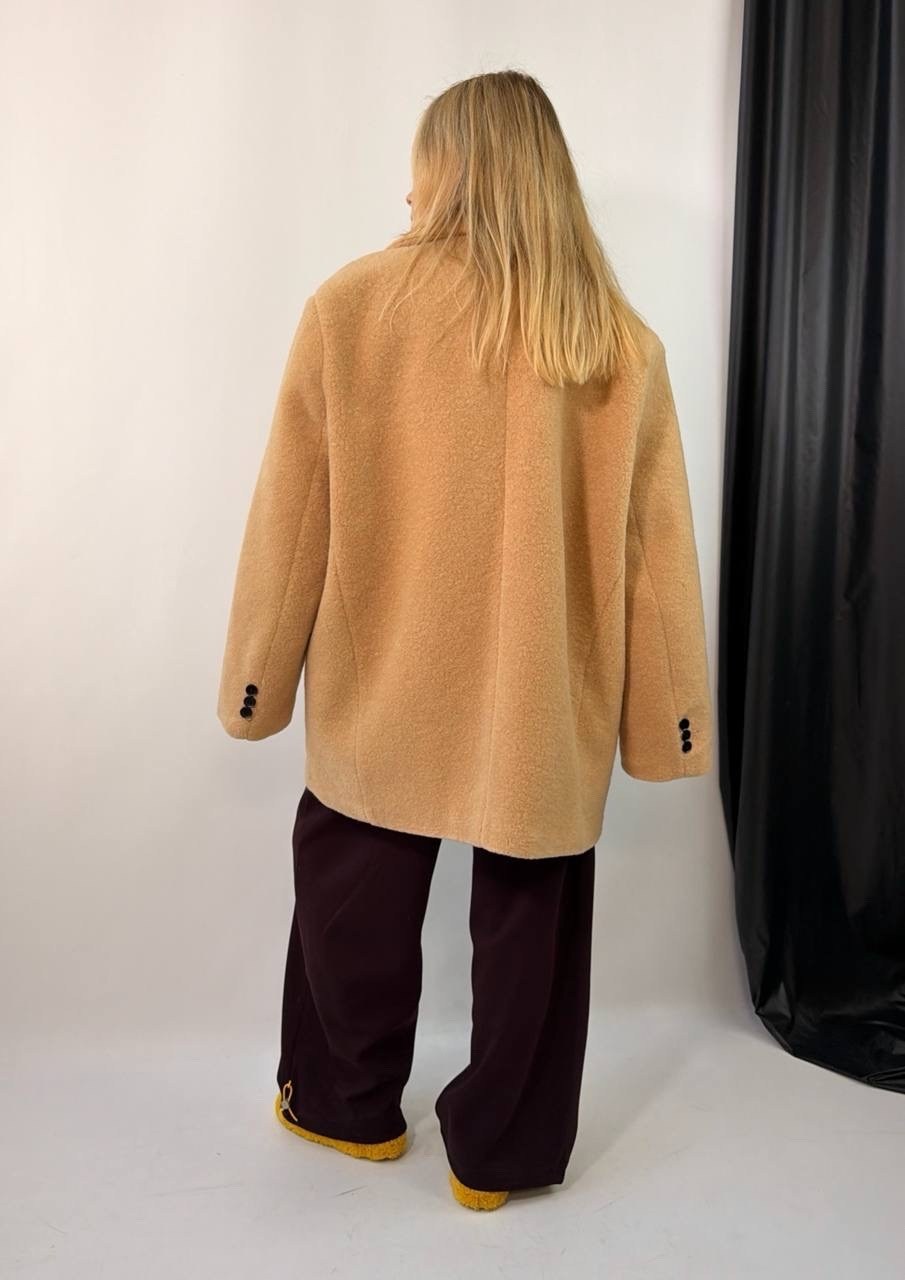 пальто оверсайз,пальто женское оверсайз кэмел,плюшевое пальто,пальто женские,шерстяное пальто