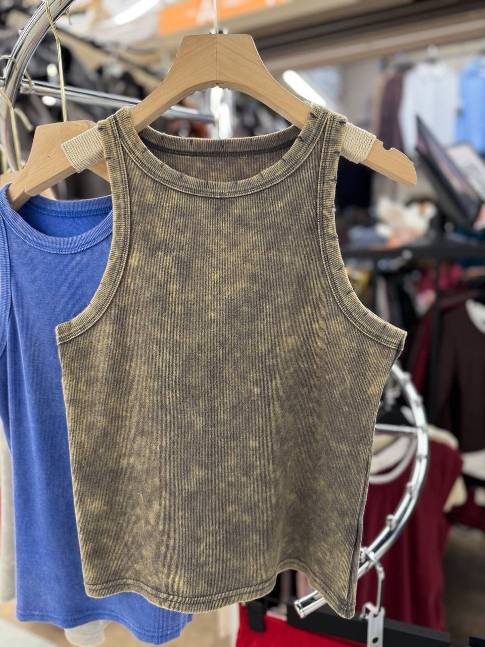 девушка,алена шишкова сейчас,рубашка в клетку,майка лапша,стильные образы