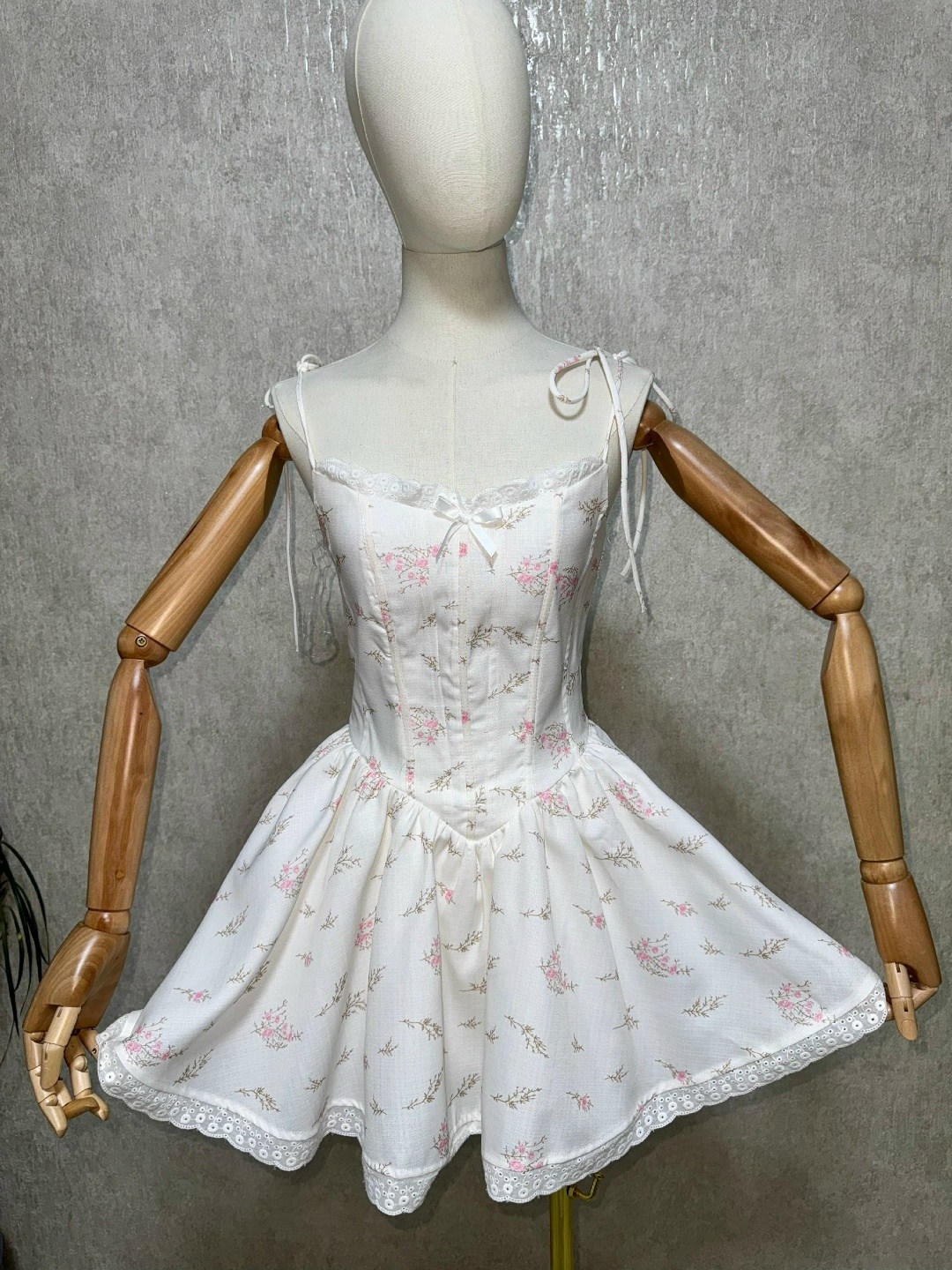 короткие платье,мини платье,платье,платье стильное,романтические платья