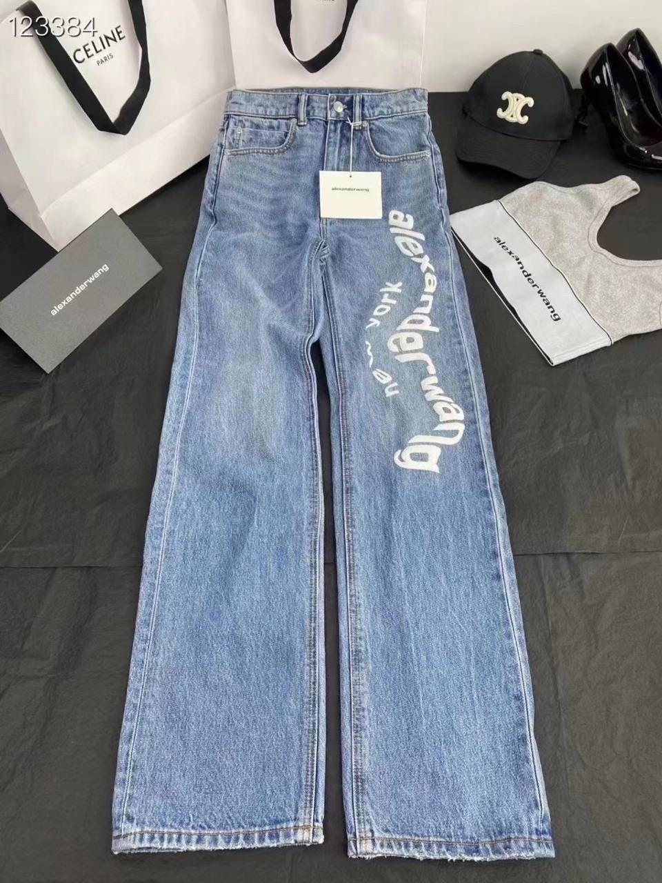 модные образы,мода модная,одежда в стиле,широкие джинсы и рубашка