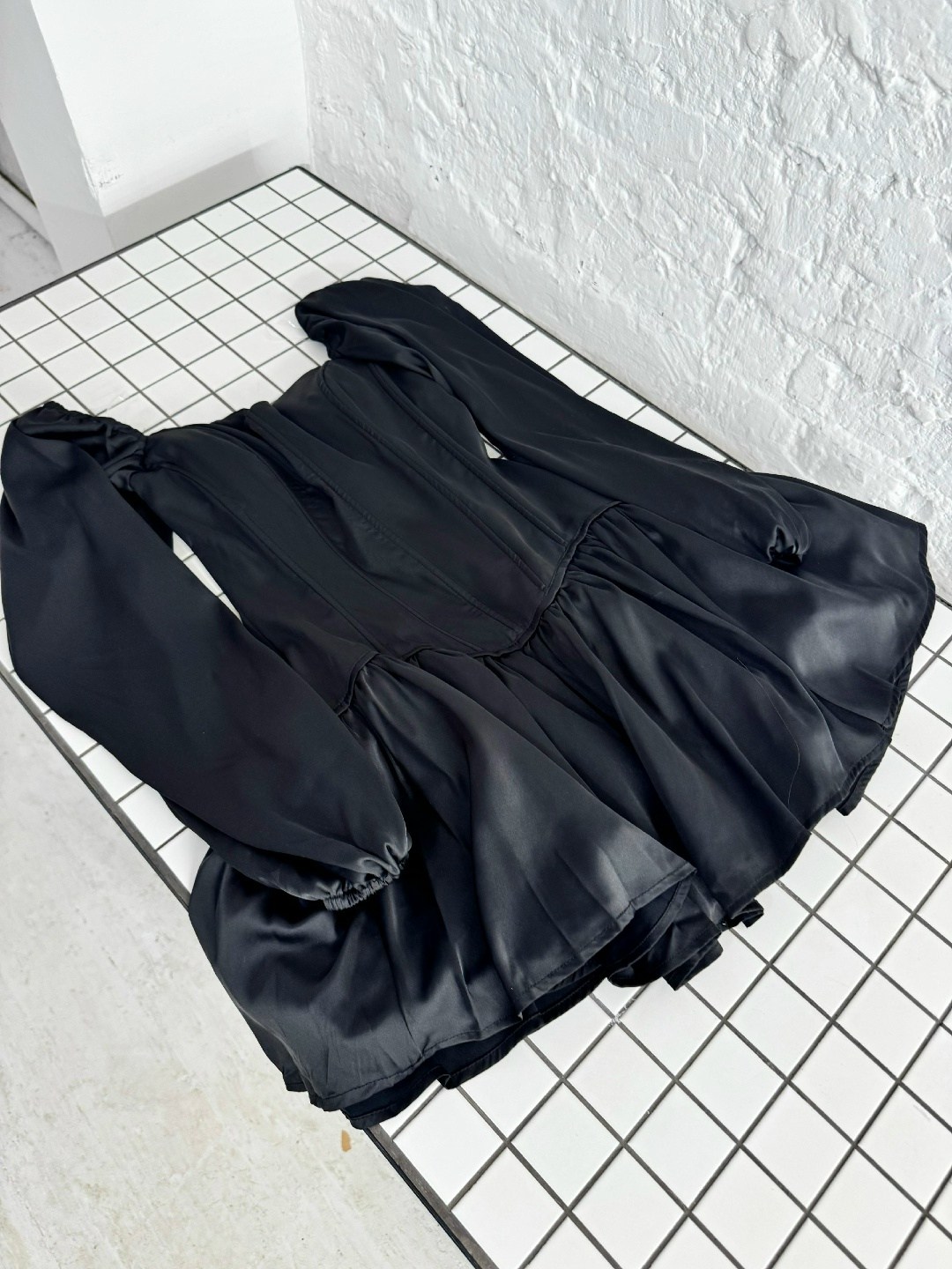 платье,платья атласные,платье женское,короткое платье,платье корсет