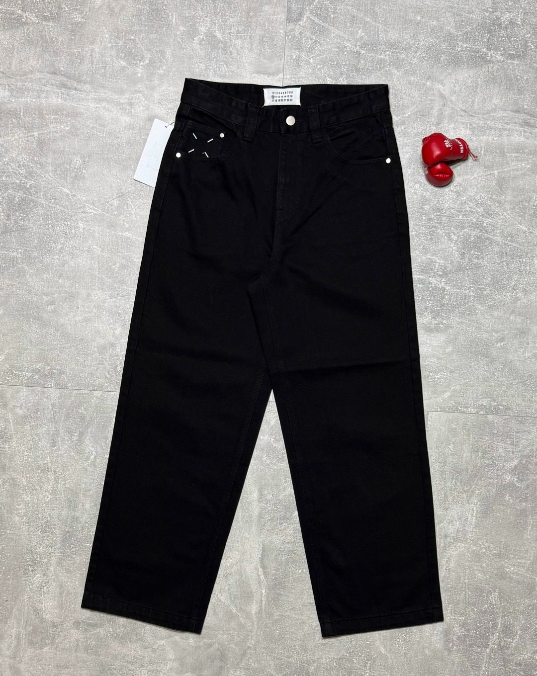 джинсы мужские,брюки джинсы,джинсы черные,широкие джинсы черные,джинсы с карманами