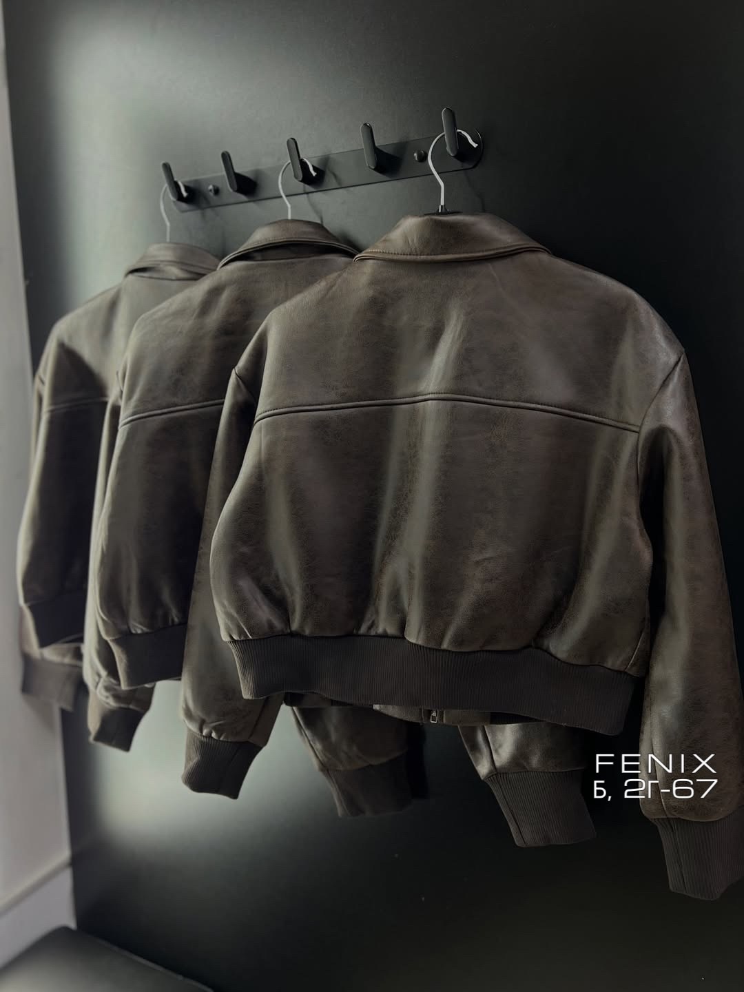 кожаная куртка,женская кожаная куртка,куртка бомбер,кожаная куртка бомбер,куртка из экокожи