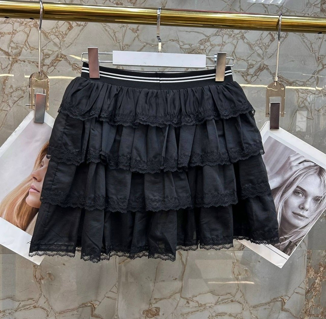 стильные костюмы,брендовые одежды,одежда стильная,комплект футболка,одежда для женщин