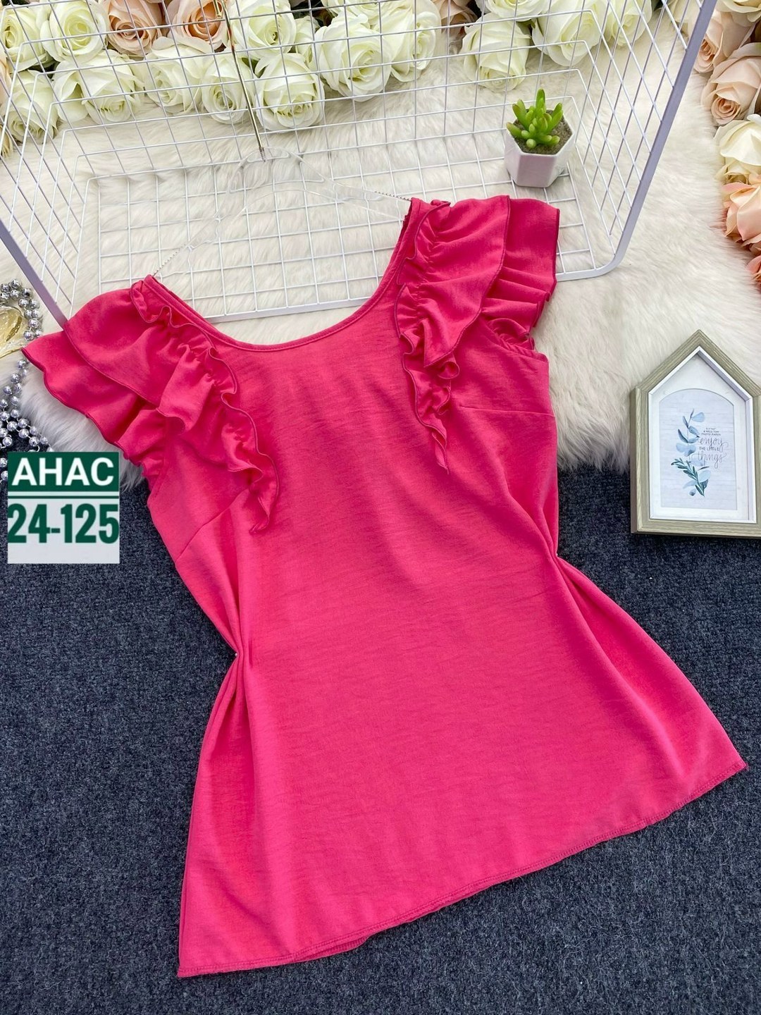 блузка с оборками,блузка женская,женская майка,летняя блузка,футболка с оборками