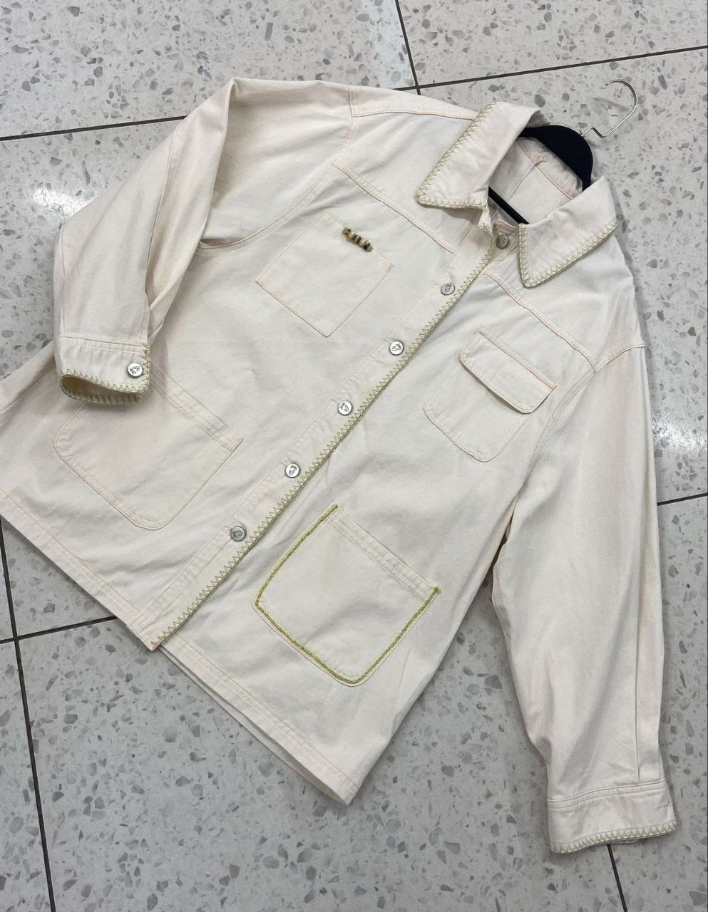 женская джинсовая куртка с вышивкой,джинсовая куртка с вышивкой,джинсовая куртка,джинсовая куртка свободная,куртка с вышивкой