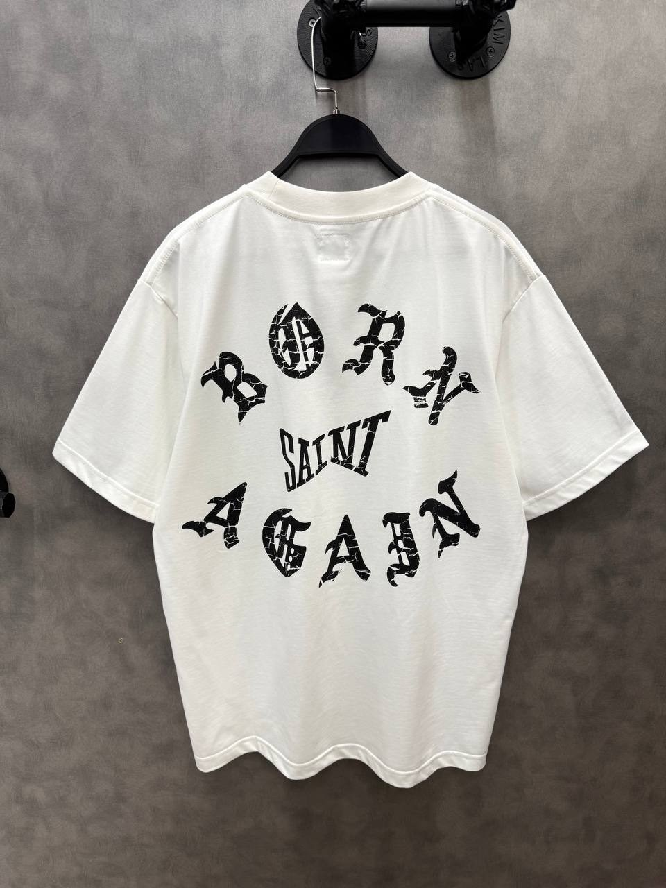 футболки оверсайз с принтами,футболка оверсайз с принтом loathe wear,футболки женская оверсайз,белая оверсайз футболка,футболка белая широкого кроя