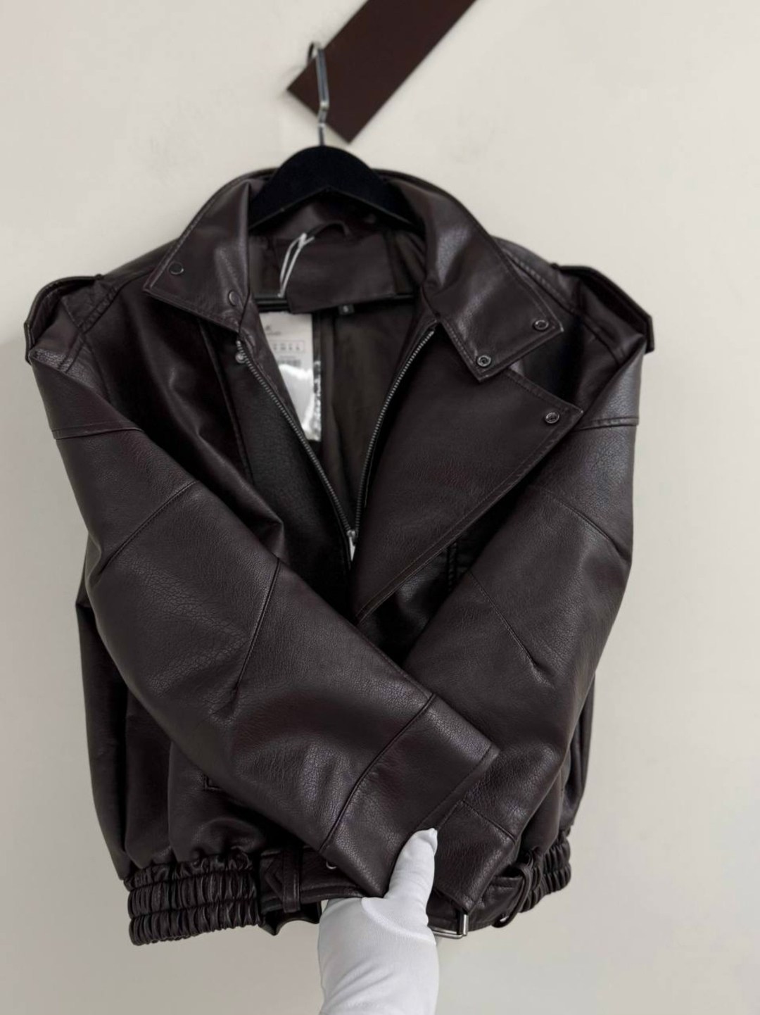 кожаная куртка,женская кожаная куртка,куртка косуха,кожаная куртка yves saint laurent,кожаная куртка косуха