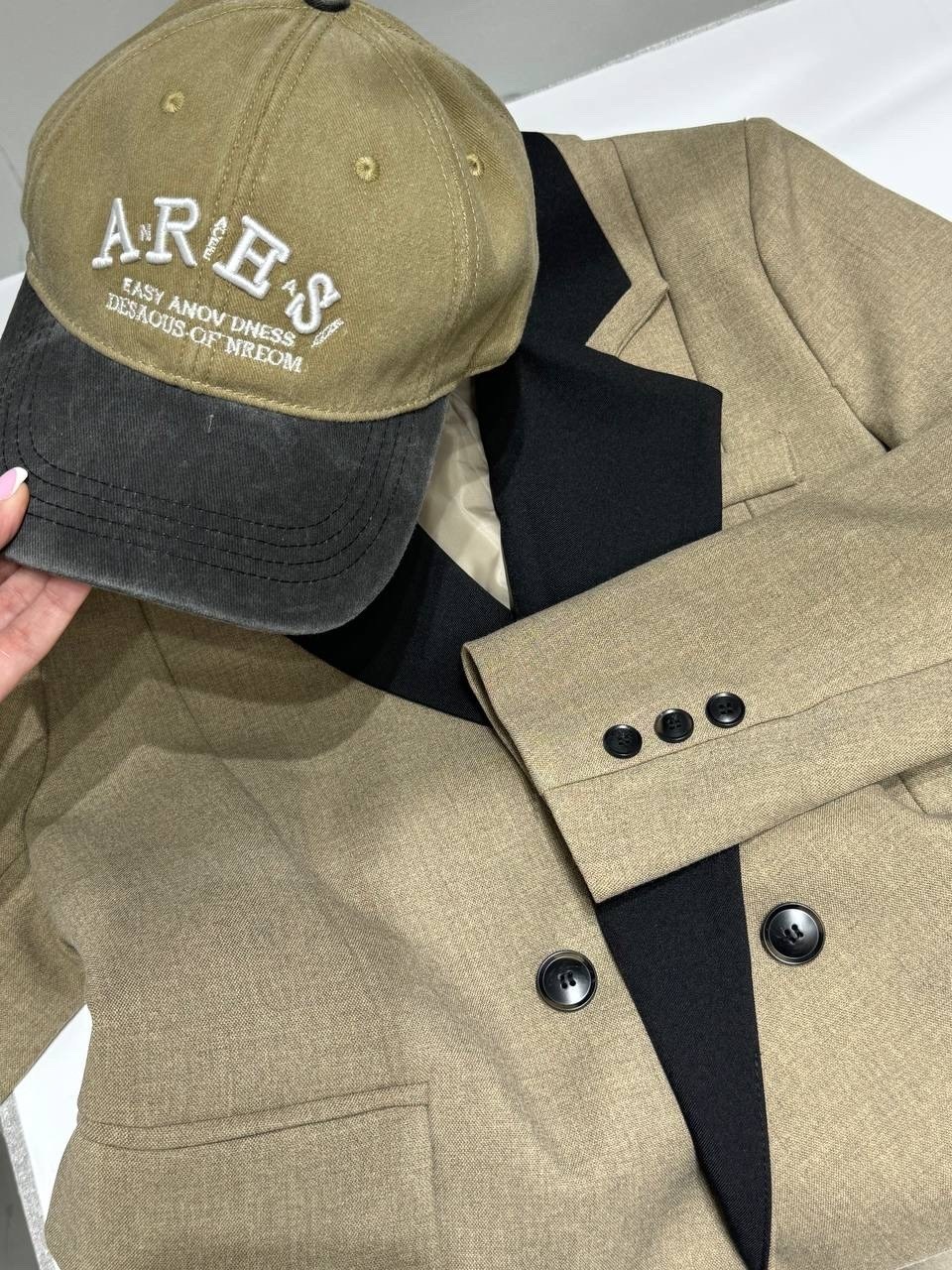 бейсболка стильная,модные бейсболки,бейсболка женская,стильная кепка,бейсболка для женщин и мужчин