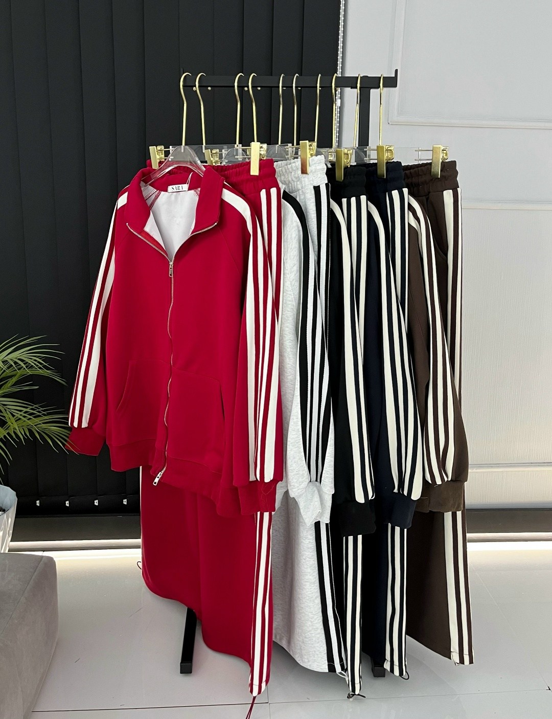 костюм спортивный,женский спортивный костюм,костюм женский,повседневный спортивный костюм,костюм спорт