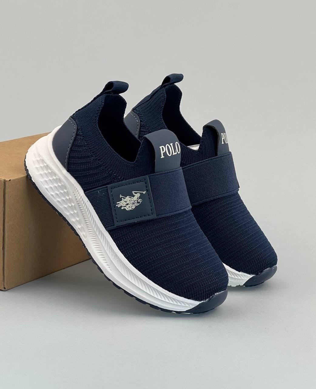 ,кроссовка мужской,мужской кроссовки,кроссовки мальчику,спортивная