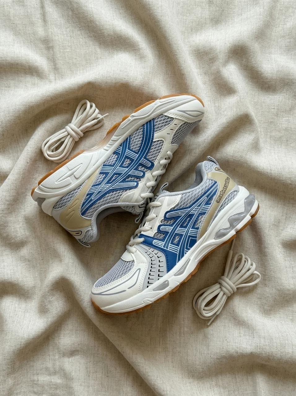 женские кроссовки asics,кроссовки asics gel,кроссовки asics,женские кроссовки,кроссовки асикс женские