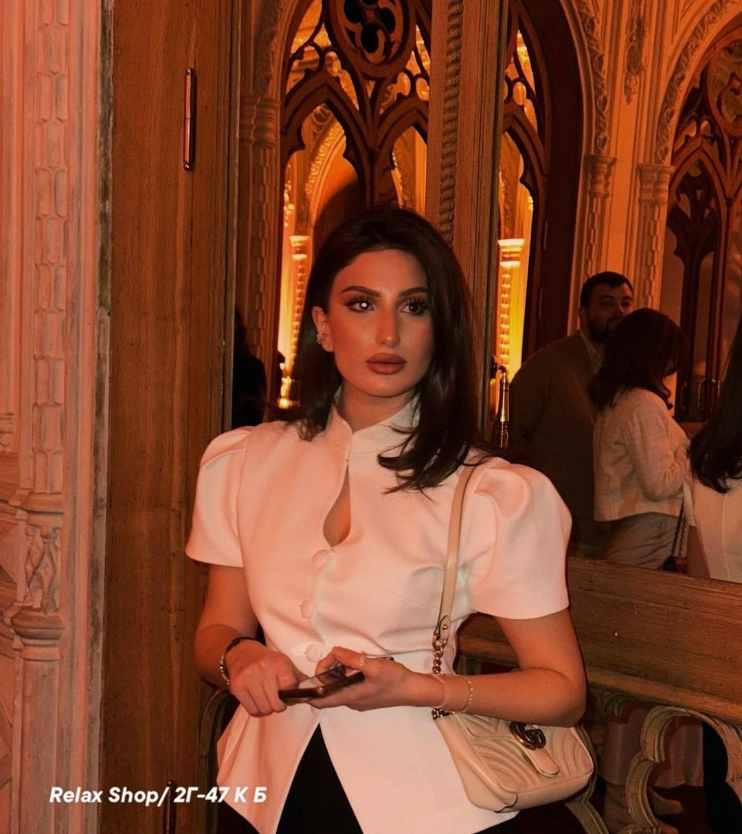 стильная блузка,элегантное модное,блузка нарядная,женская белая блузка,блузка модный стиль