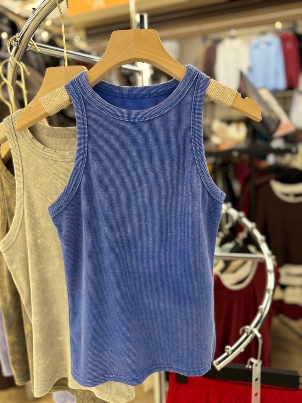 девушка,алена шишкова сейчас,рубашка в клетку,майка лапша,стильные образы