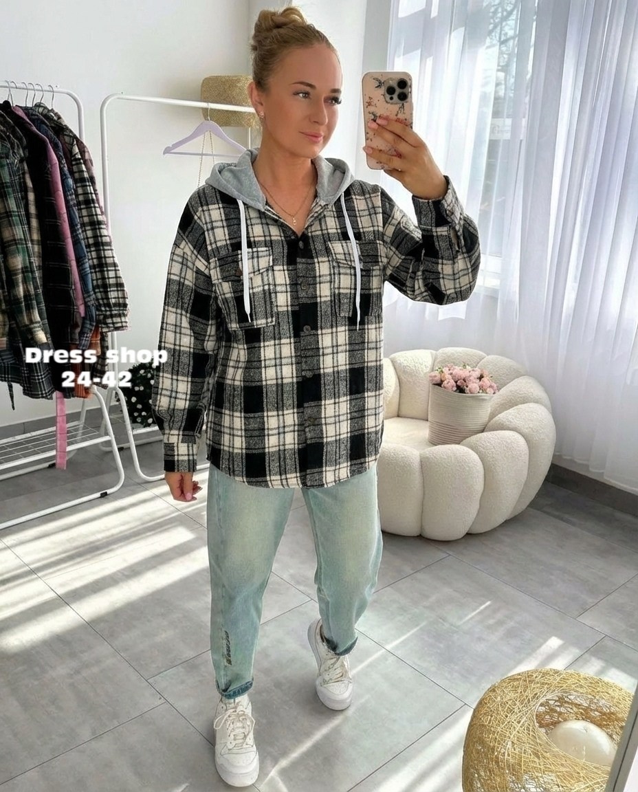 рубашка в клетку женская,женская рубашка,рубашка с капюшоном,рубашка в клетку,рубашка женская в клетку с капюшоном