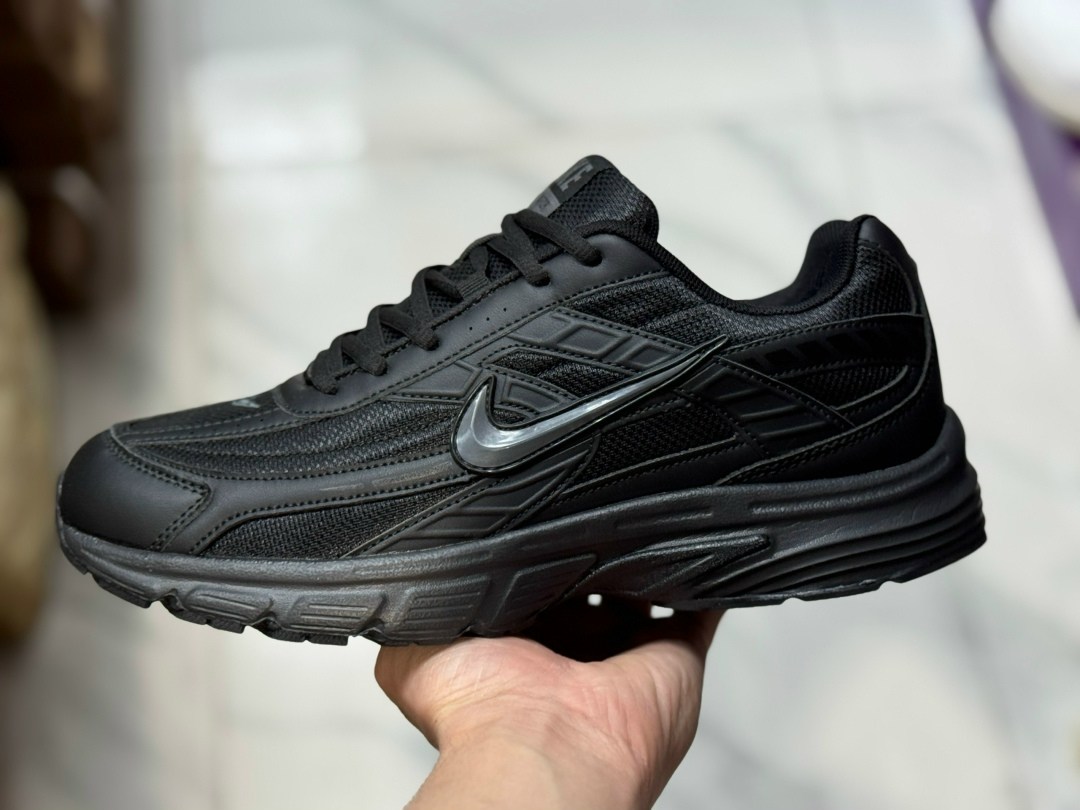 кроссовки nike initiator,nike initiator белый черный,женские кроссовки nike initiator white metallic silver black fq6873-101,мужские кроссовки nike initiator,nike initiator