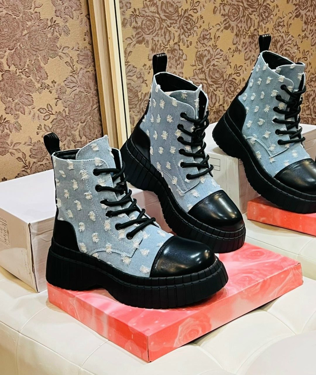 ,женские ботинки,ботинки модные,женская ,ботинки louis vuitton